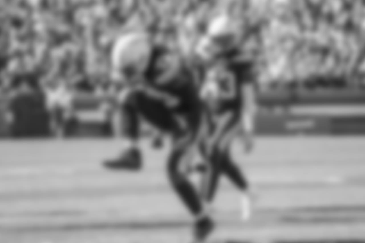 Rayshawn Jenkins celebrates a tackle after kickoff during the Week 6 matchup against the Browns.