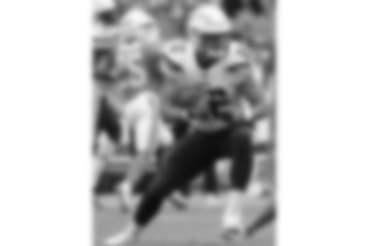 #86 TE Hunter Henry