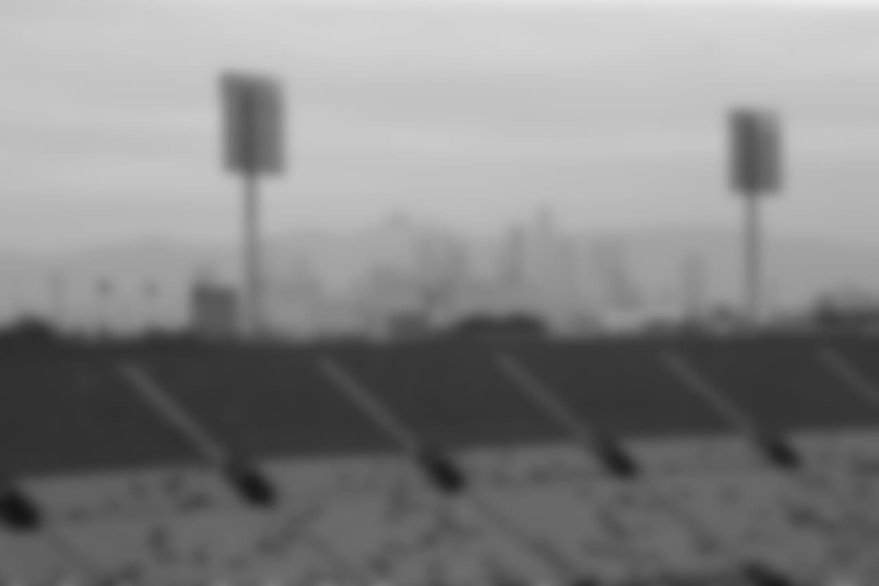 Kansas City Chiefs at Los Angeles Rams at Los Angeles Memorial Coliseum on November 19, 2018