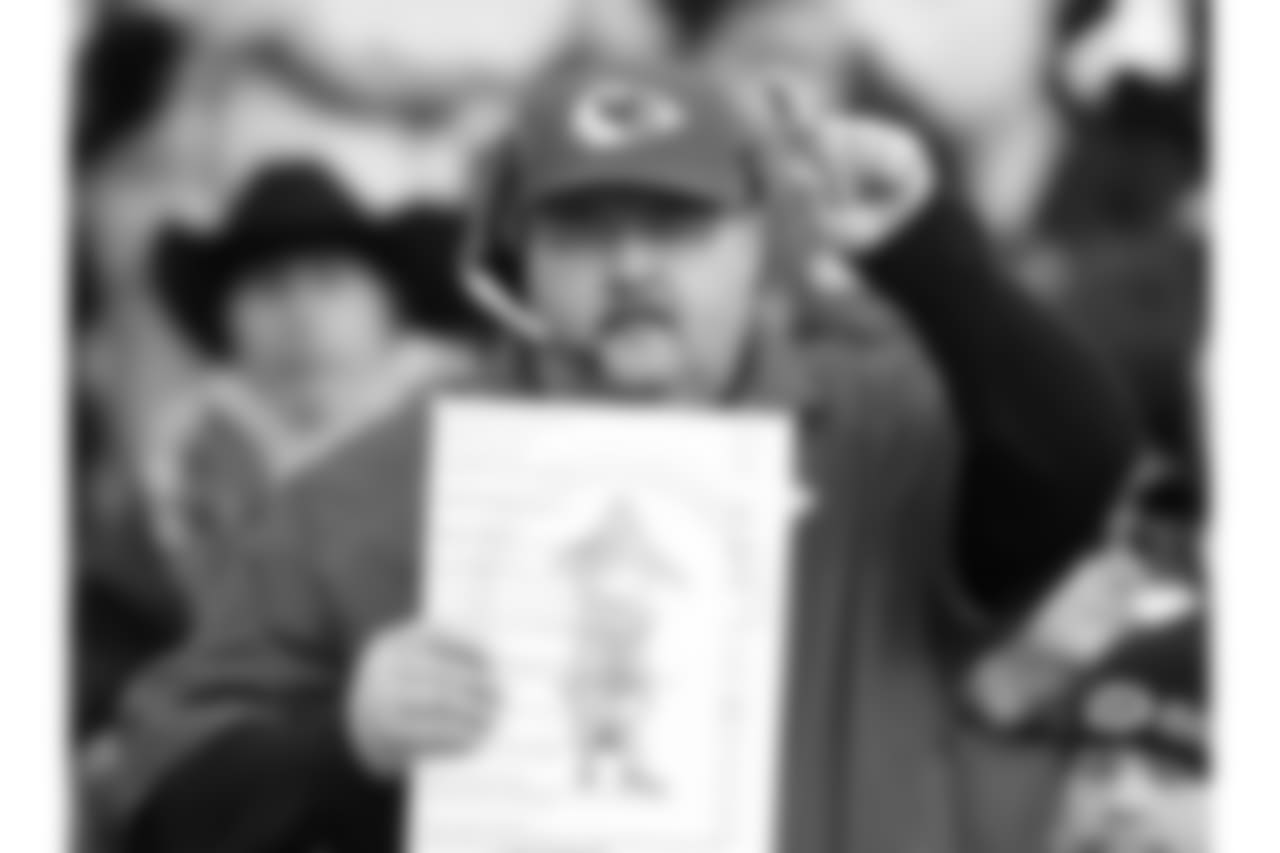 Best photos of Kansas City Chiefs fans from this season