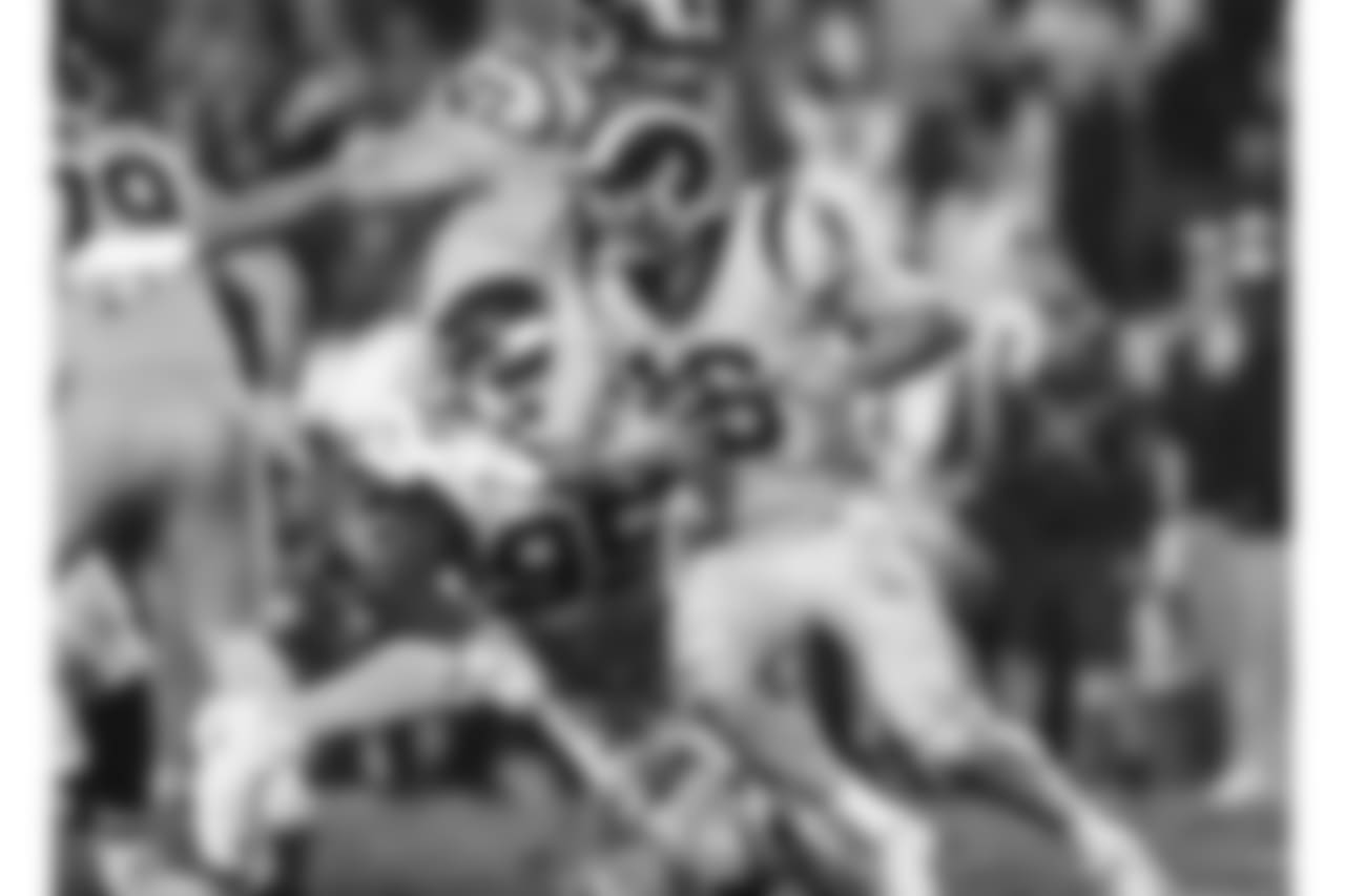 Kansas City Chiefs at Los Angeles Rams at Los Angeles Memorial Coliseum on November 19, 2018