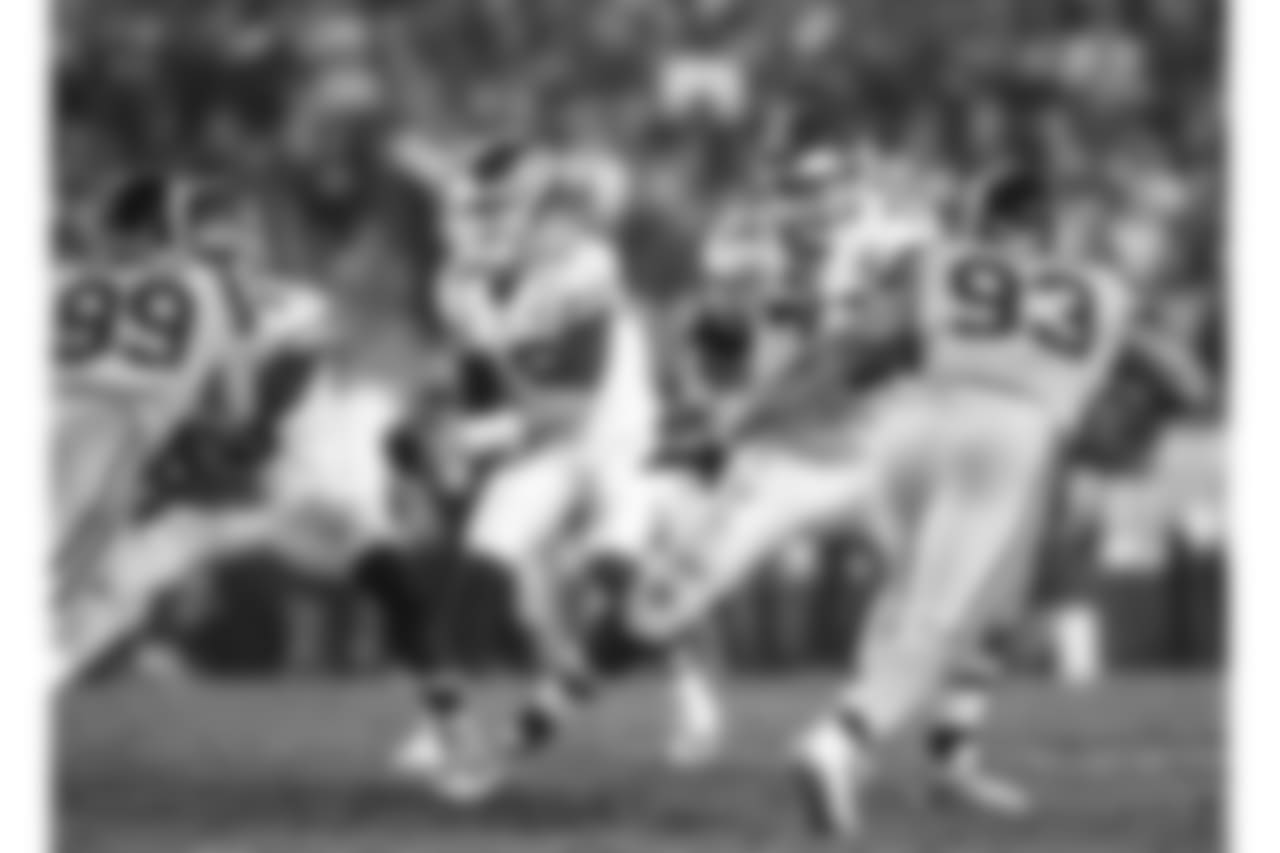 Kansas City Chiefs at Los Angeles Rams at Los Angeles Memorial Coliseum on November 19, 2018