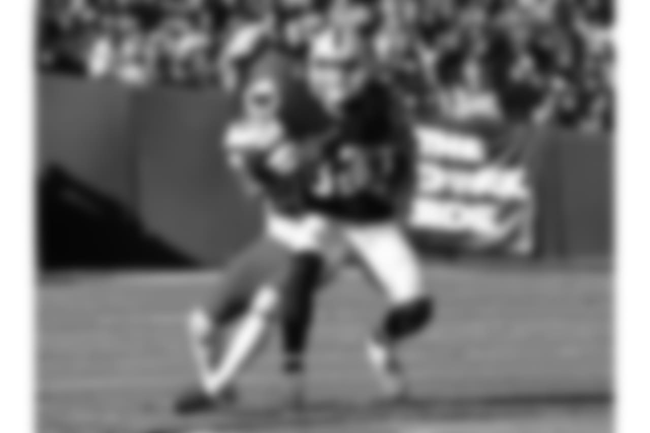 Kansas City Chiefs at Oakland Raiders at Oakland Alameda Coliseum on December 2, 2018.
