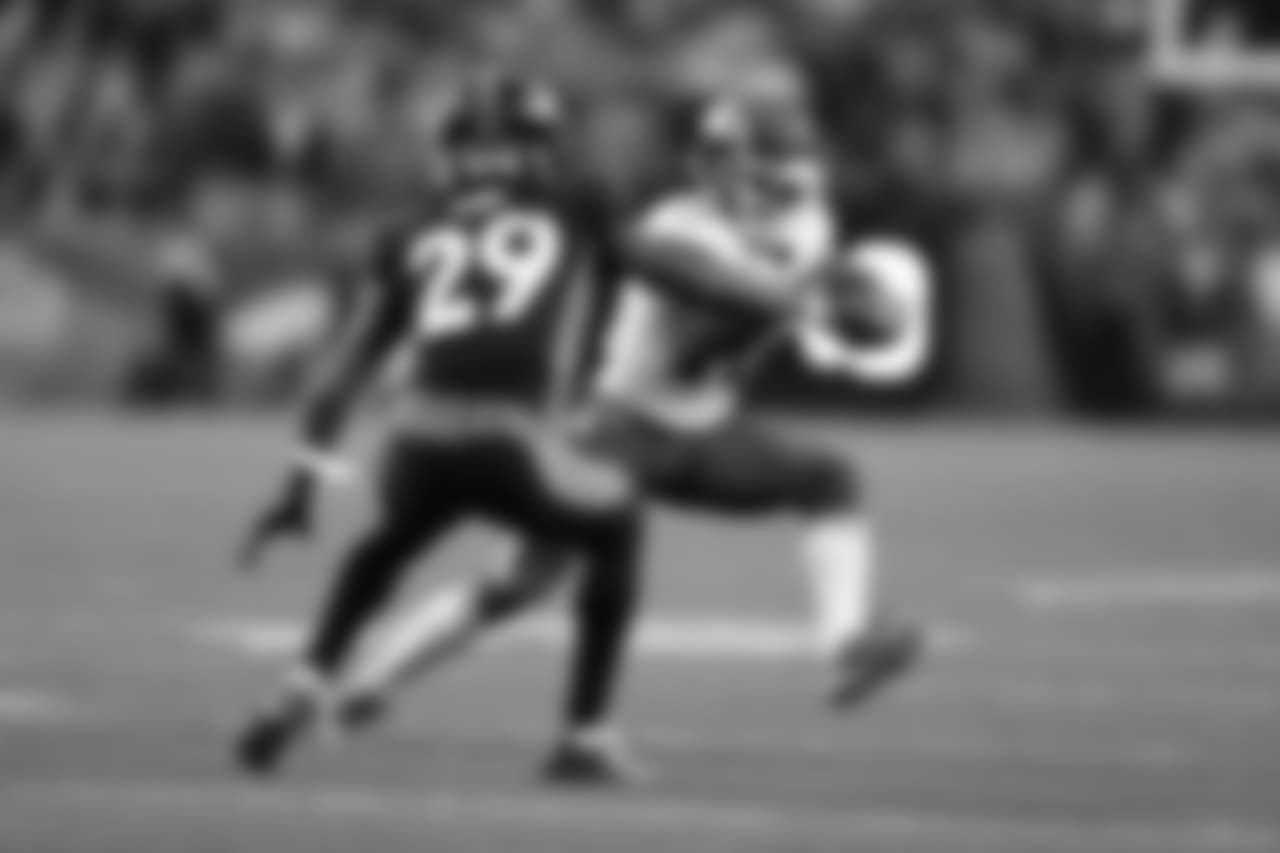 Chiefs vs Broncos at Broncos Stadium at Mile High on October 1, 2018
