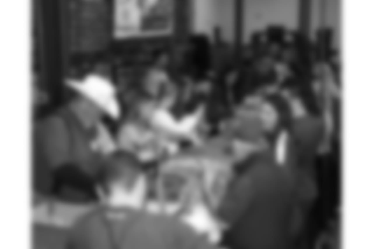 027SB_Caring19