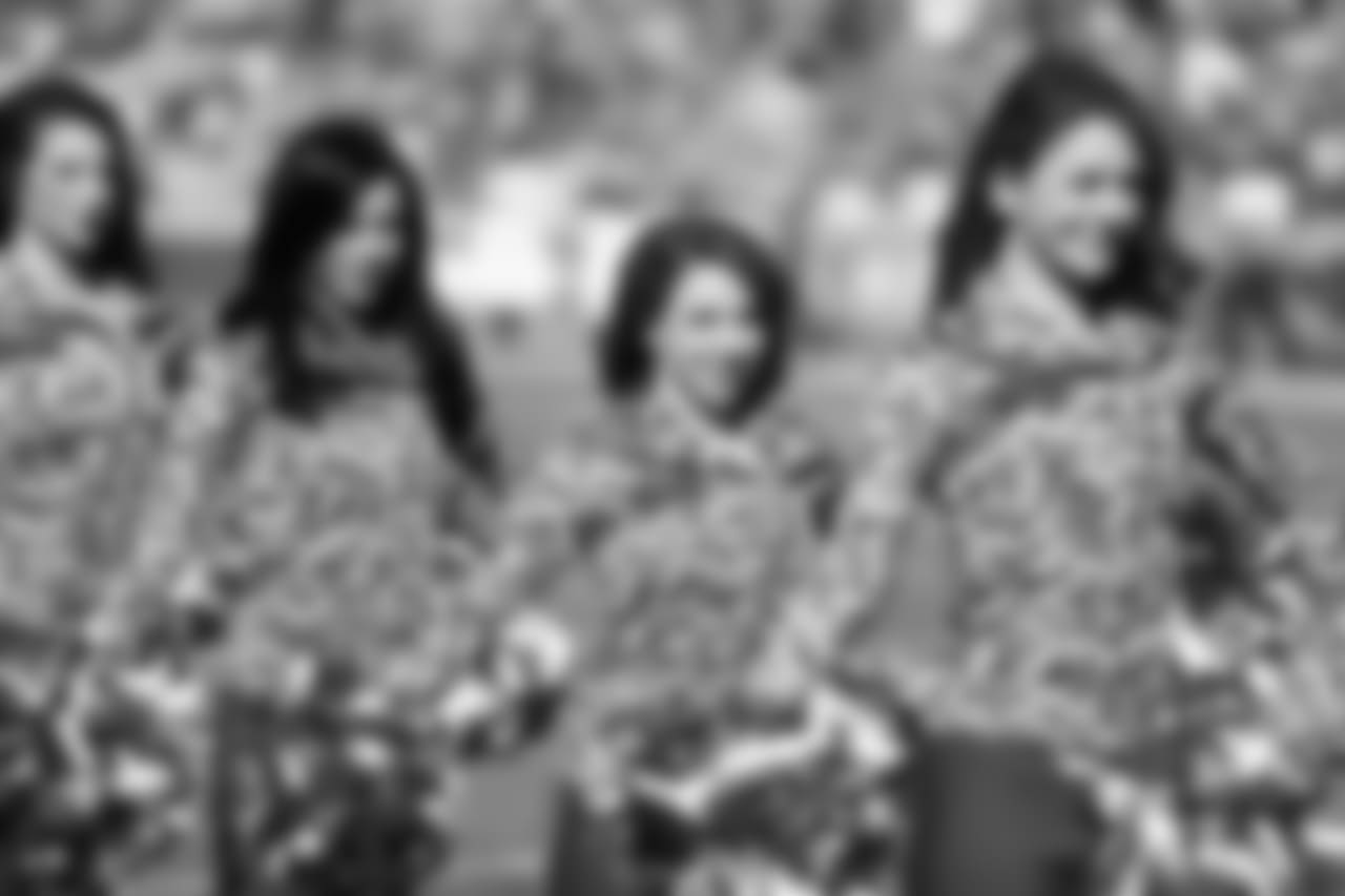 A look at the Kansas City Chiefs Cheerleaders during the Chiefs vs Cardinals game