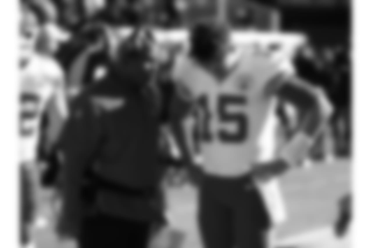 Kansas City Chiefs at Oakland Raiders at Oakland Alameda Coliseum on December 2, 2018.