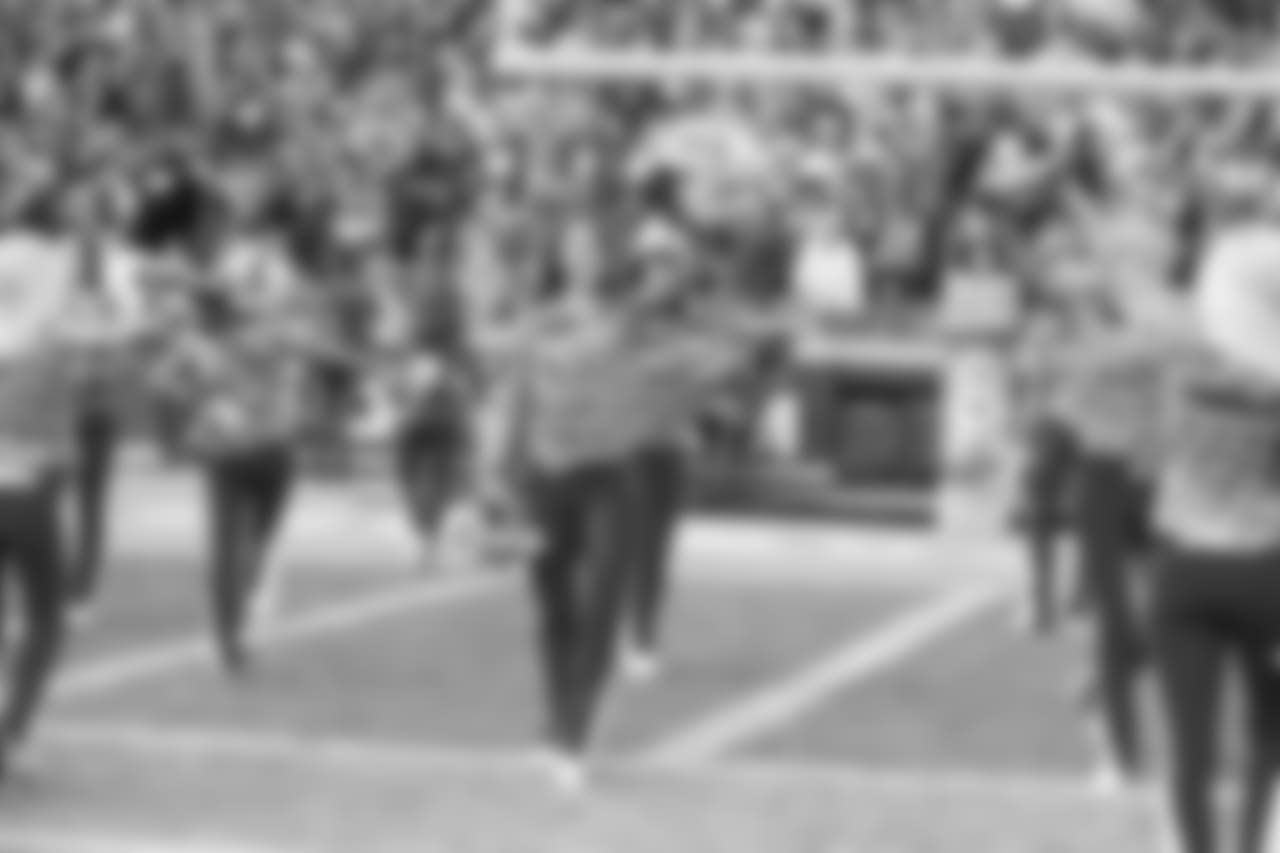 A look at the Kansas City Chiefs Cheerleaders during the Chiefs vs Cardinals game