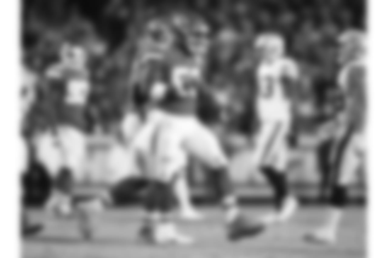 Kansas City Chiefs vs Oakland Raiders at Arrowhead Stadium on December 30, 2018