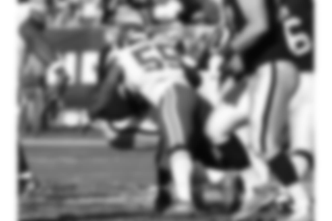 Kansas City Chiefs at Oakland Raiders at Oakland Alameda Coliseum on December 2, 2018.