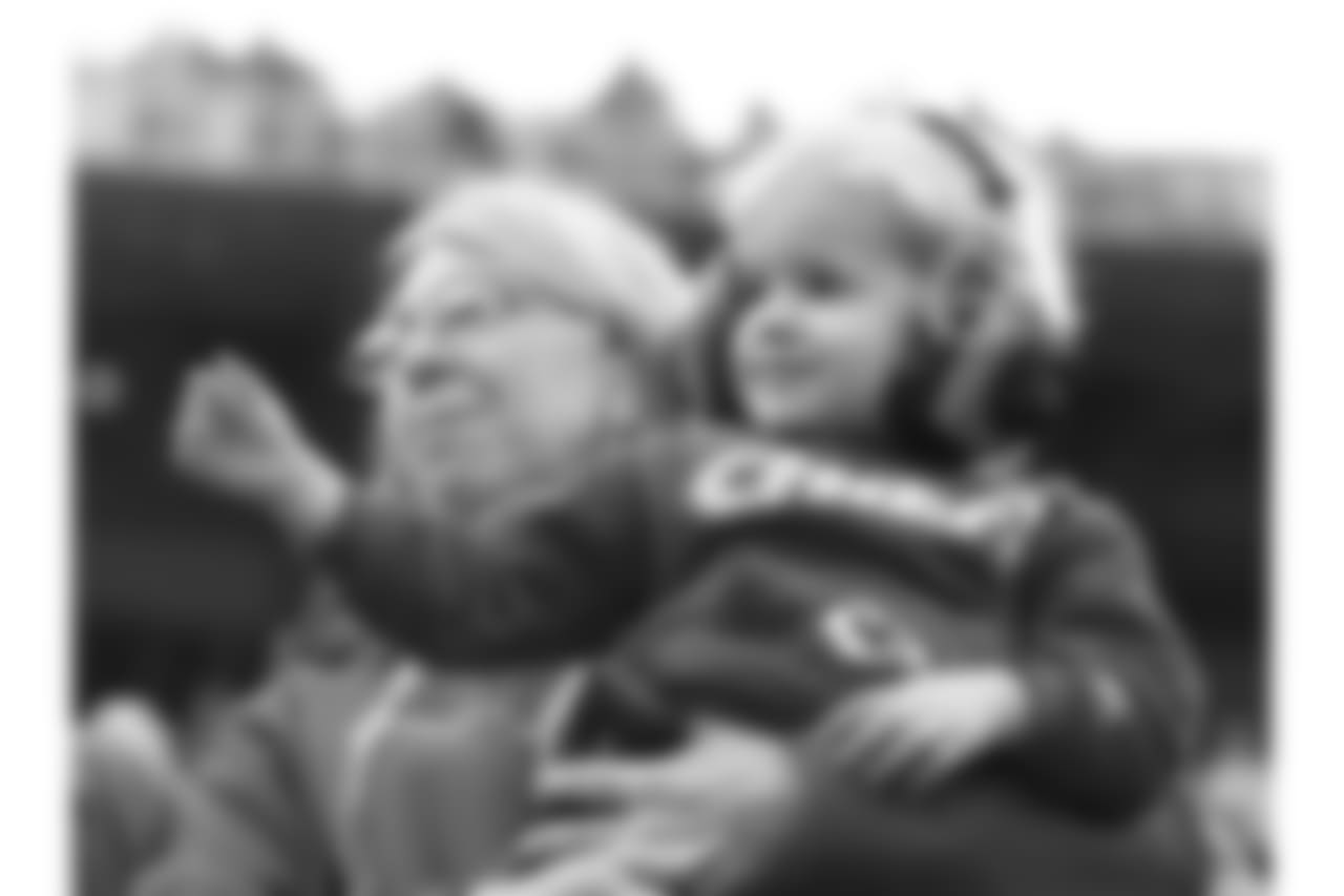 Best photos of Kansas City Chiefs fans from this season