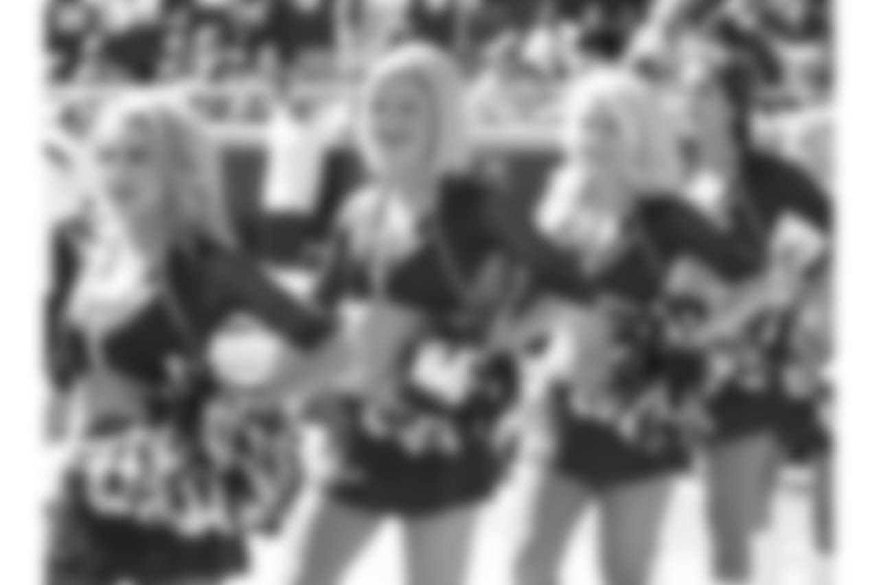 A look at the Kansas City Chiefs Cheerleaders during the Chiefs vs 49ers game
