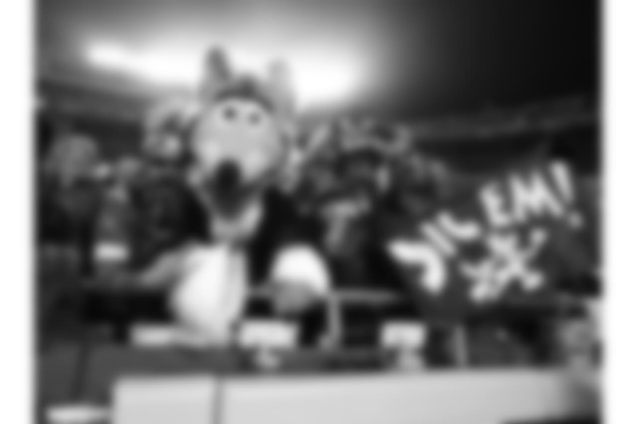 Kansas City Chiefs vs Los Angeles Chargers at Arrowhead Stadium on December 13, 2018