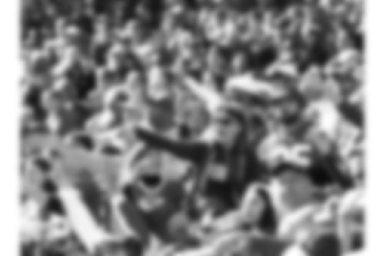 Best photos of Kansas City Chiefs fans from this season
