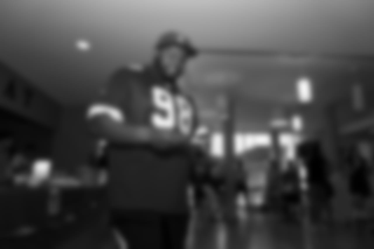 The defensive line visits the Ronald McDonald House