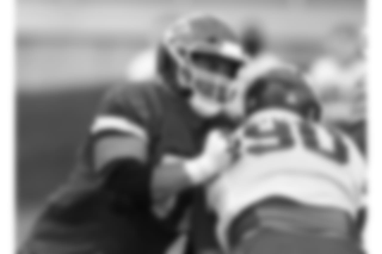 Kansas City Chiefs offensive tackle Eric Fisher (72) during practice on 10/10/18