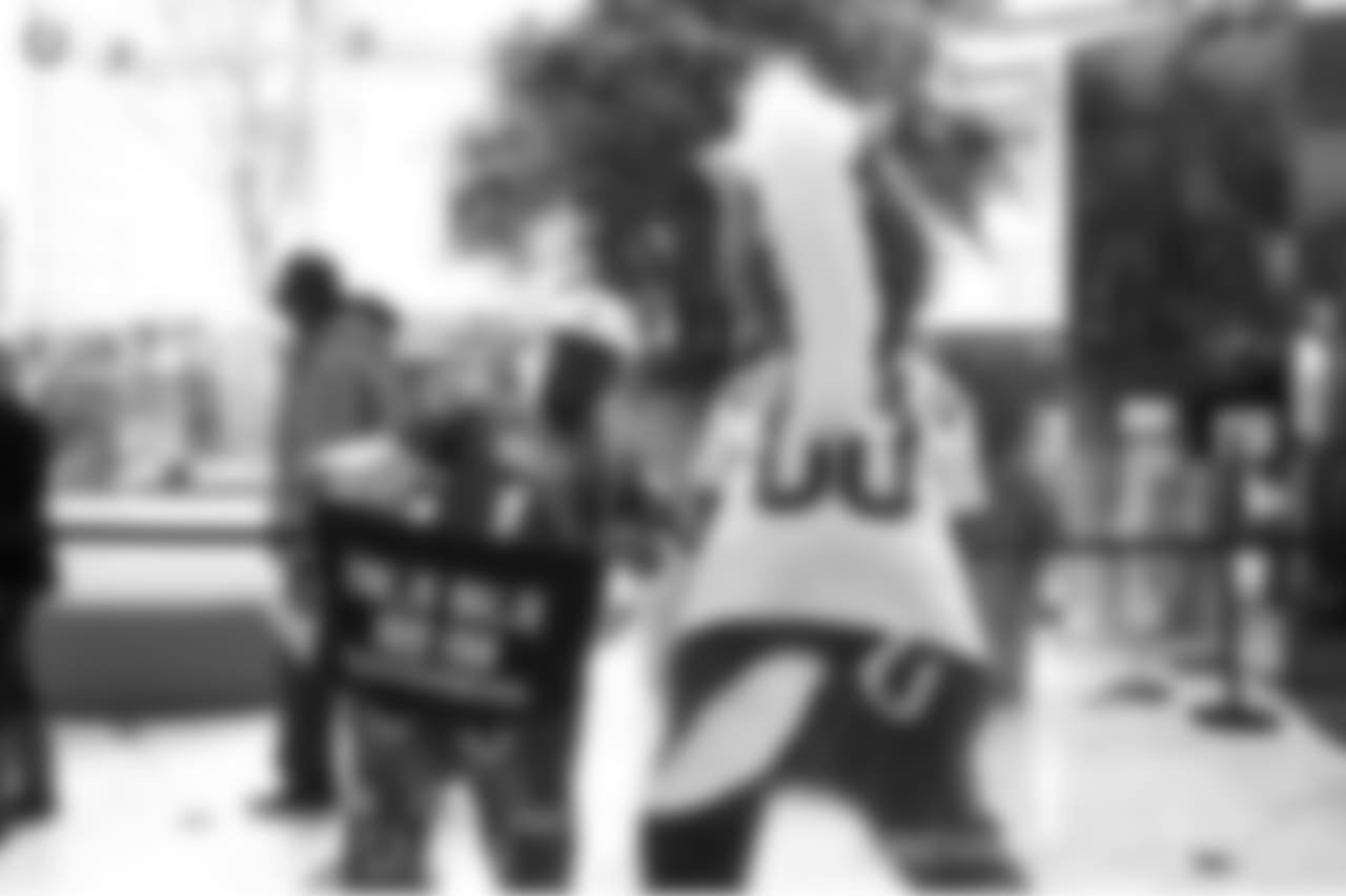 2019_0111_PlayoffPepRally_0434