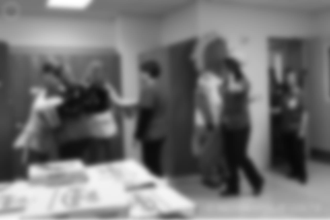 2018_1019_NursePizzaEvent_0042