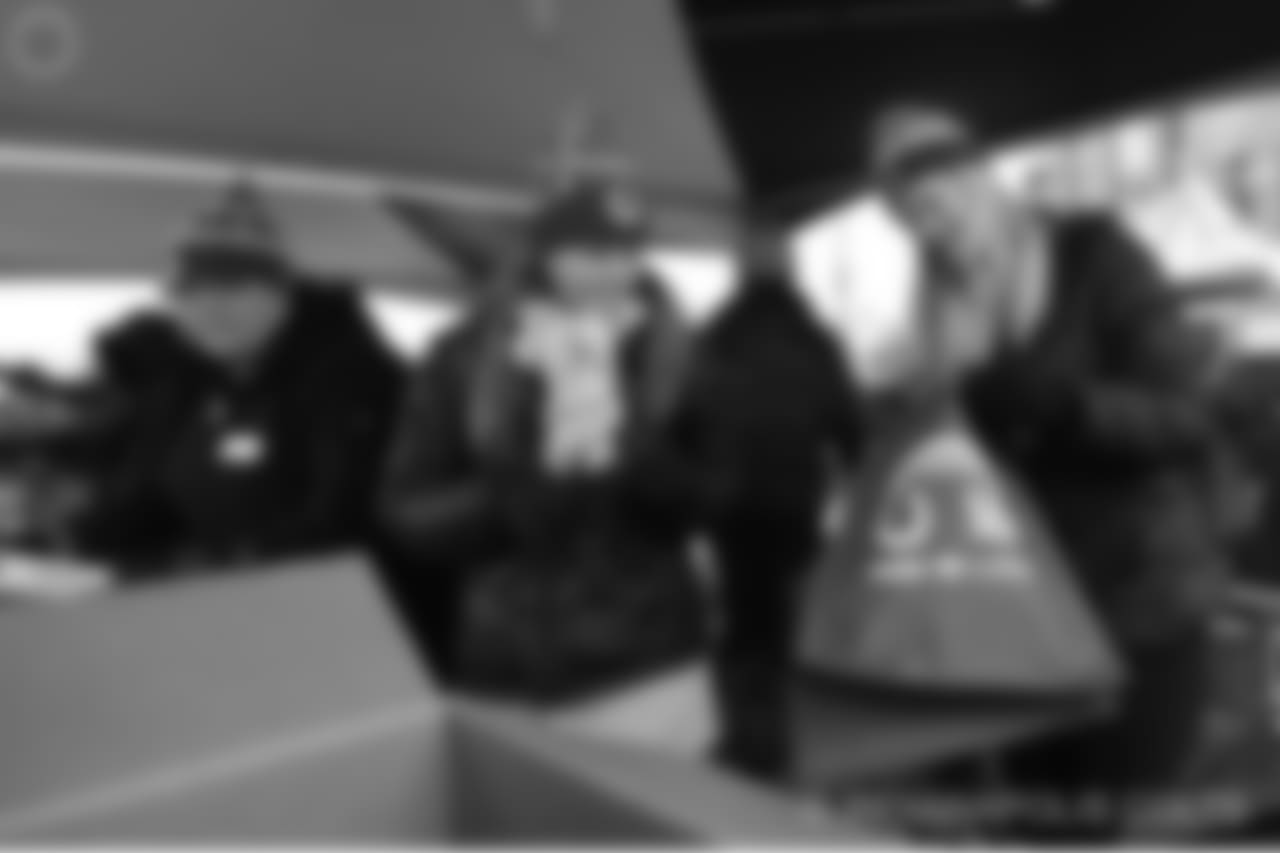 2018_1119_HorseshoeHelp_Spon_0938
