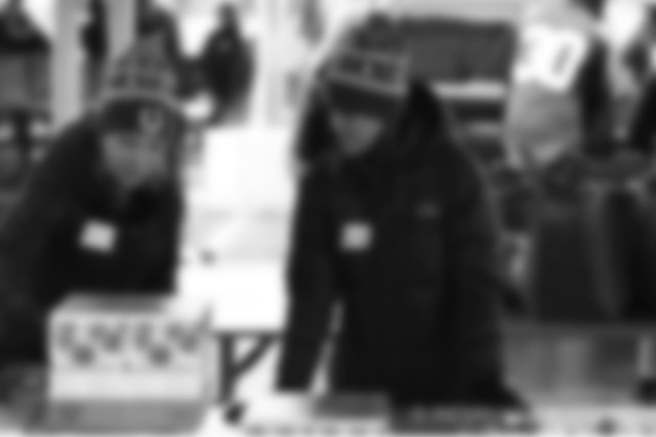 2018_1119_HorseshoeHelp_Spon_0995