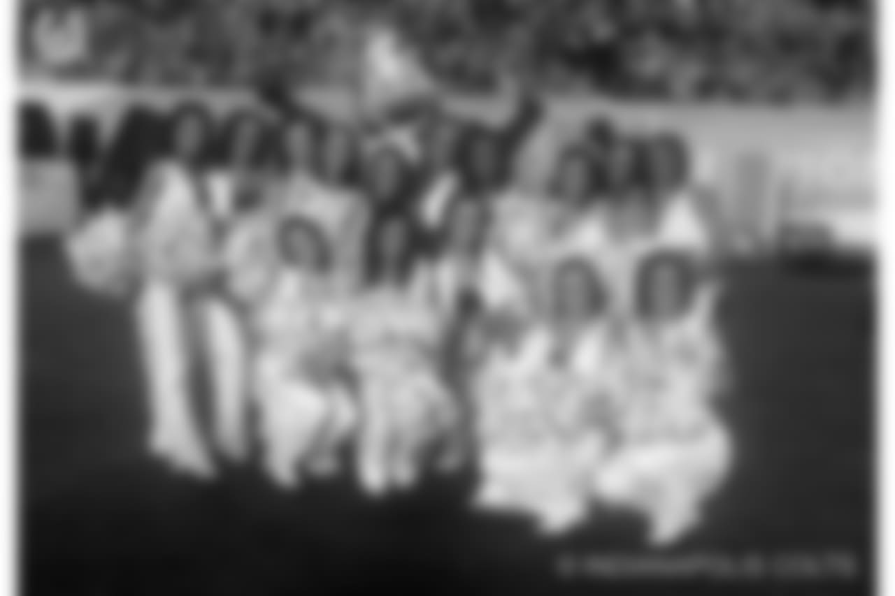 2018_1010_35yrsColtsCheer_0058