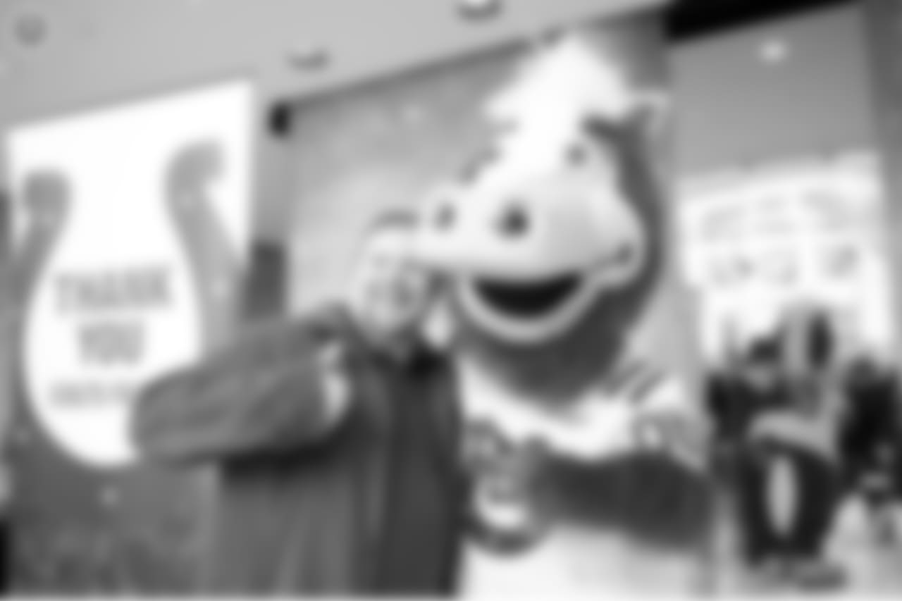 2019_0111_PlayoffPepRally_0685