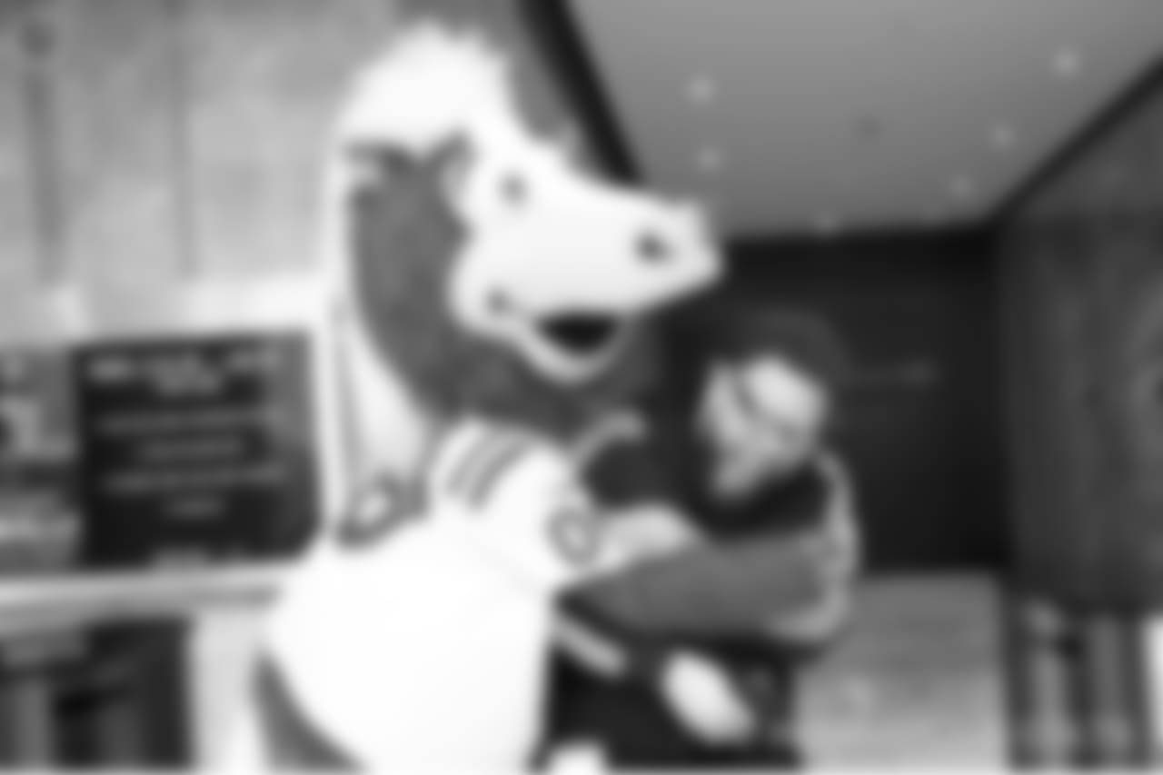 2019_0111_PlayoffPepRally_0721