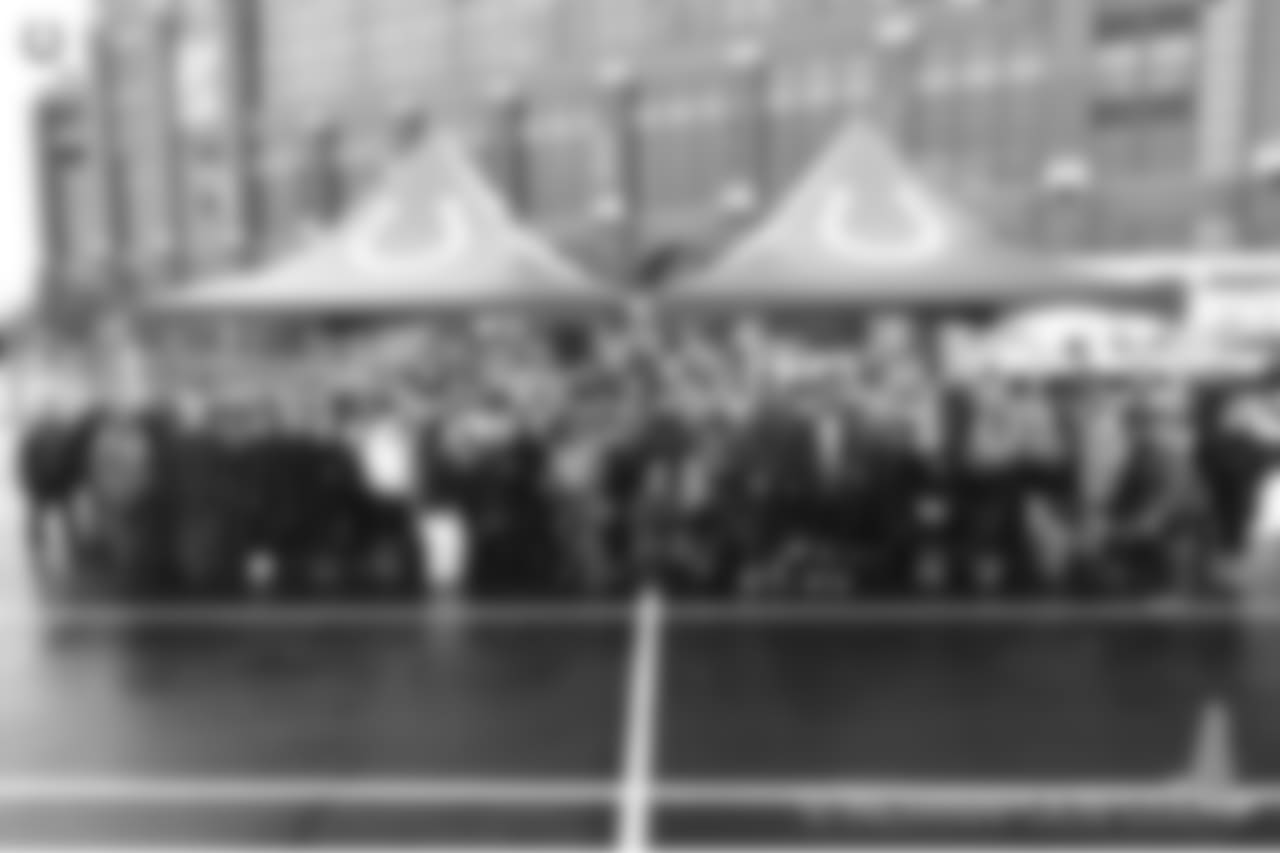 2018_1119_HorseshoeHelp_Spon_1863