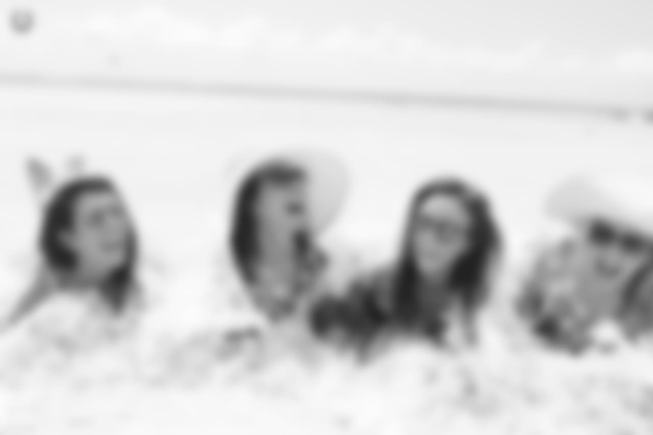 DC1D09A2-5CF2-4D12-81BB-E73316227AF7