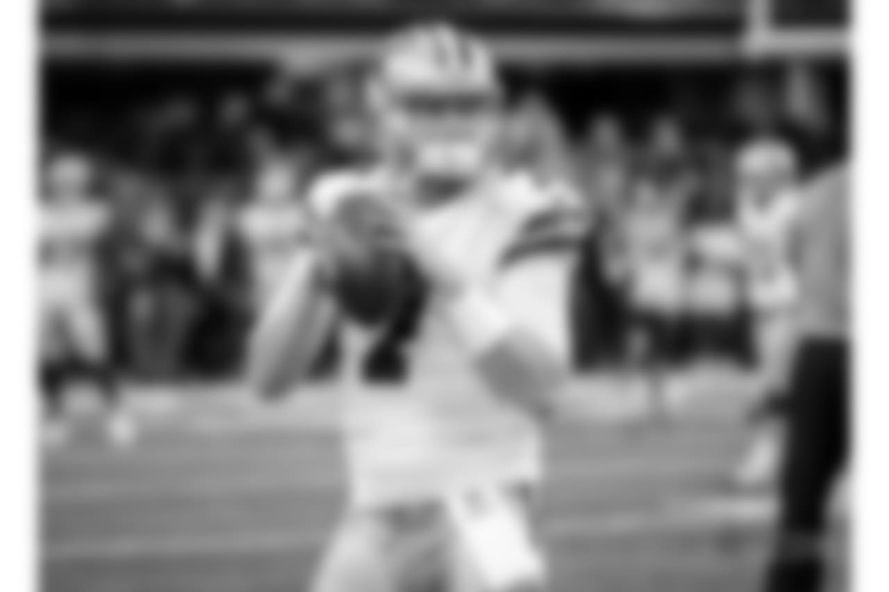 Dallas Cowboys quarterback Cooper Rush (7) warms up before an NFL football game against the Kansas City Chiefs, Sunday, Nov. 5, 2017, in Arlington, Texas. (AP Photo/Brandon Wade)