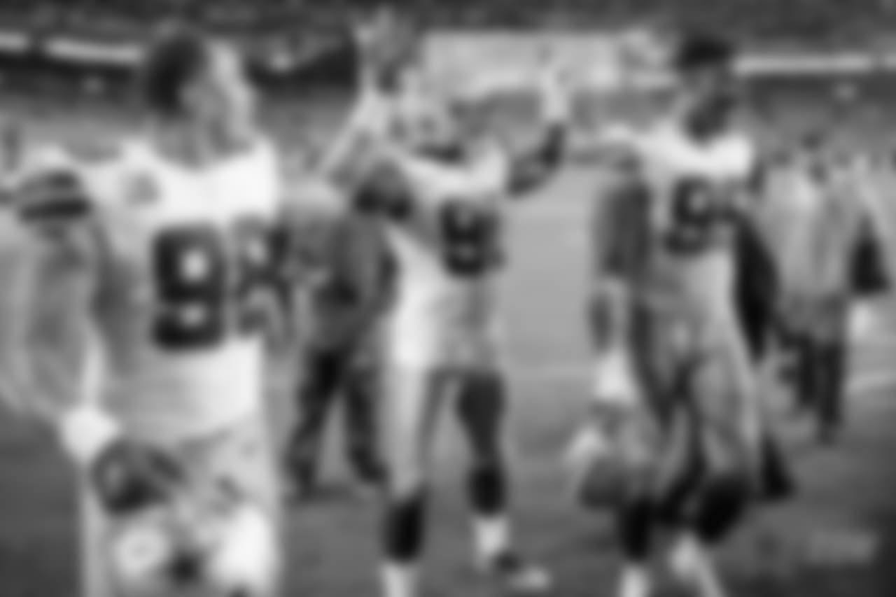 29 October 2017: Tyrone Crawford (98), DeMarcus Lawrence (90) and David Irving (95)
of the Dallas Cowboys during their week 8 regular season 33-19 win over the Washington Redskins at FedEx Field in Landover, Maryland. Photo by James D. Smith/Dallas Cowboys