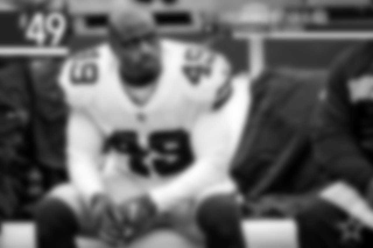 **Jamize Olawale** – Listed as fullback, he only played in 12 percent of the offensive snaps. But he was a core special teams player that led the team in tackles in the kicking game.
