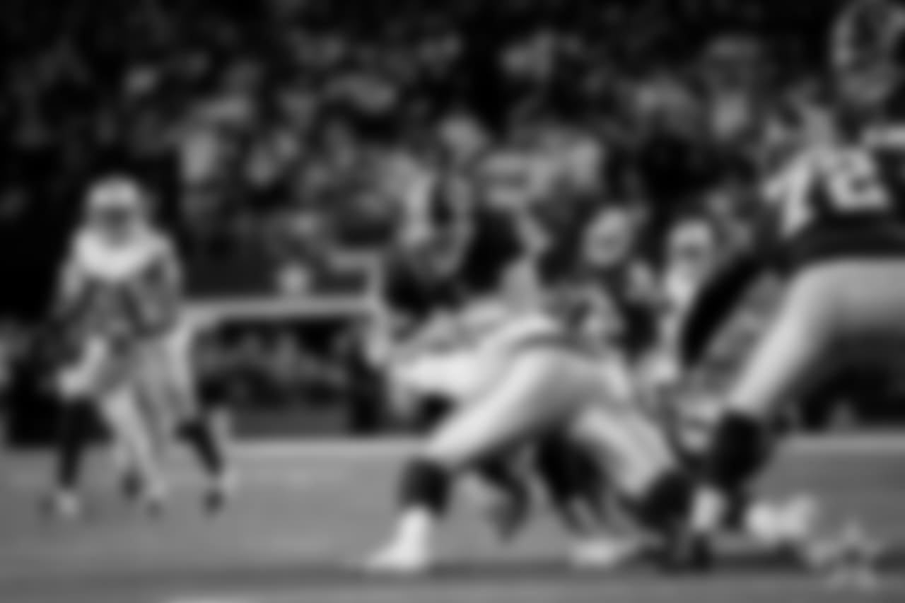 **DeMarcus Lawrence** – Probably the Cowboys’ biggest priority in terms of unrestricted free agents. They always have the option to franchise D-Law again, but that would be around $20 million for one season. Getting him signed to a long-term would make the most sense. Won’t be cheap considering he’s made the Pro Bowl the last two years.