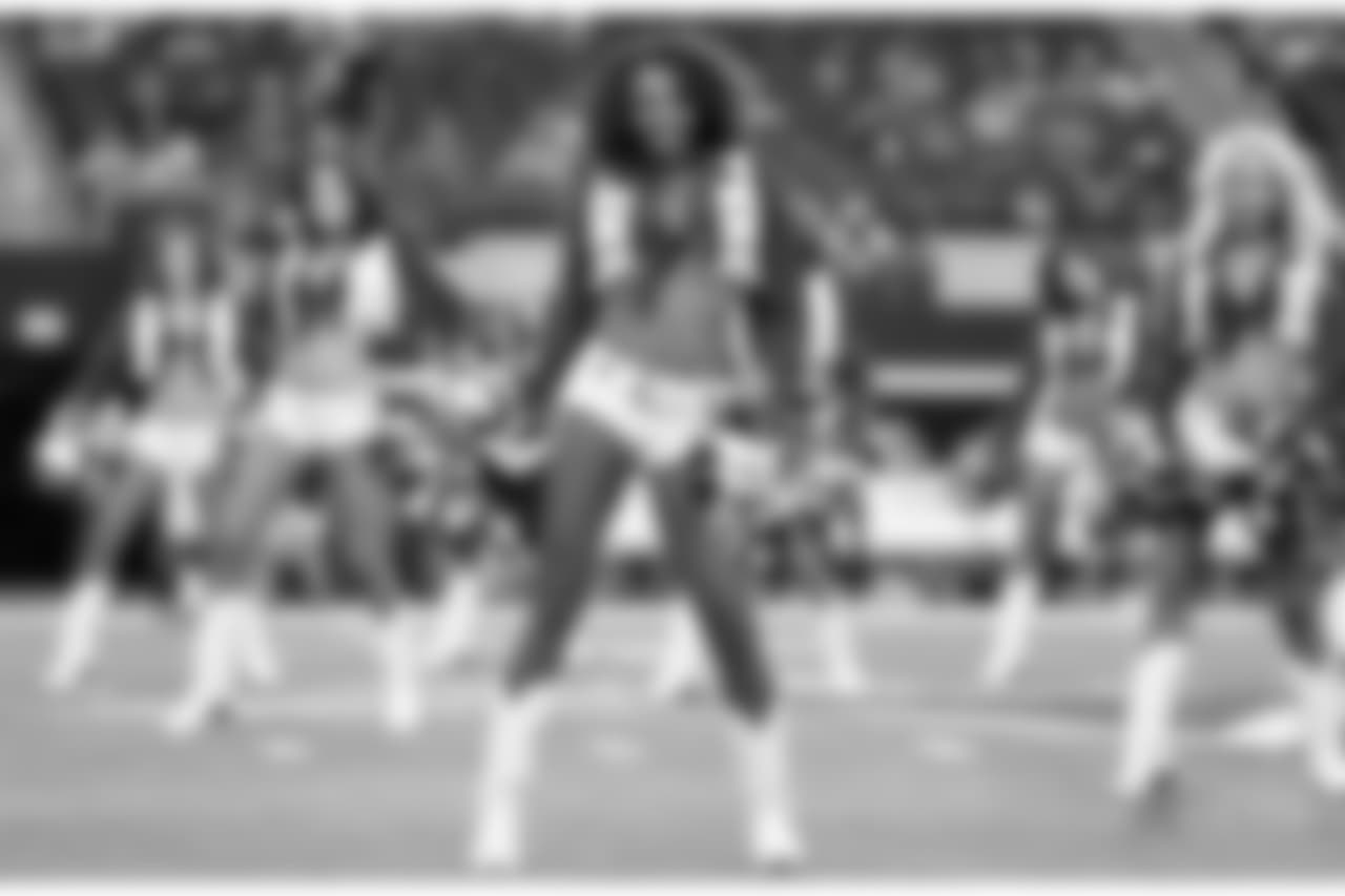 2017819_DalvInd_cheer_Robin (2)