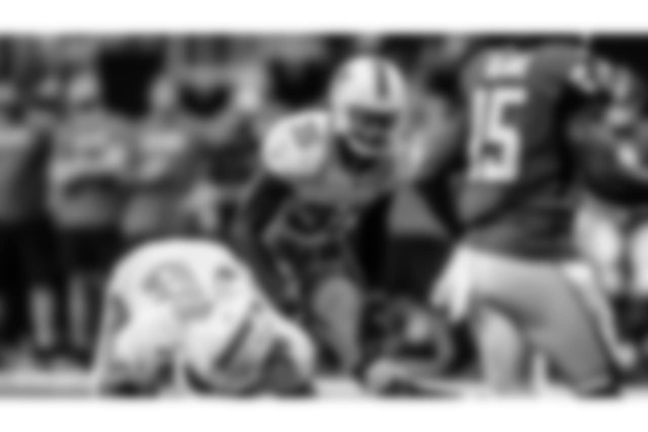 Walt Aikens, Cornerback