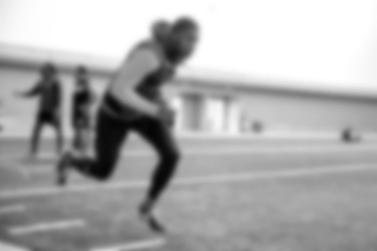 WR Nelson Agholor.