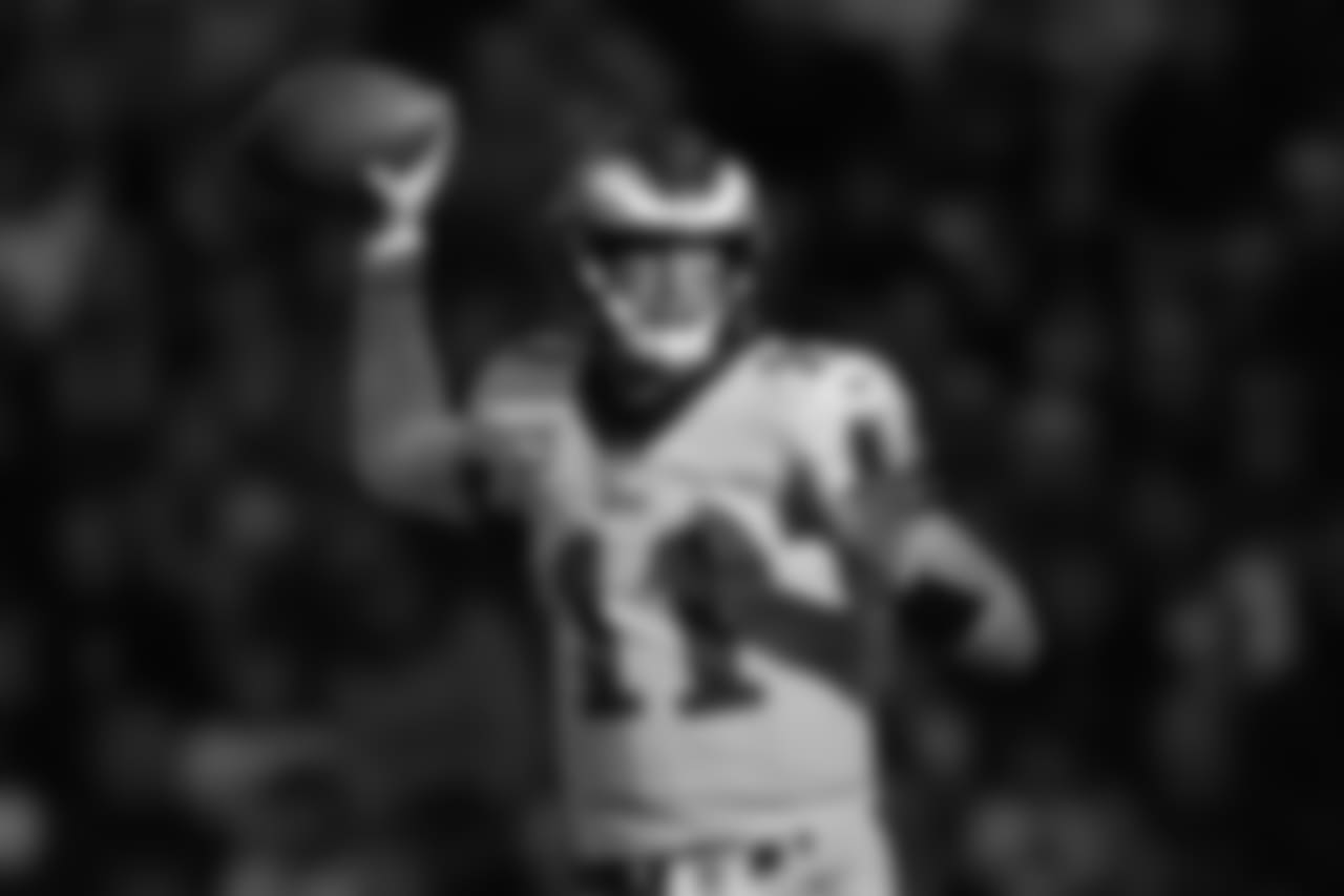 QB Carson Wentz