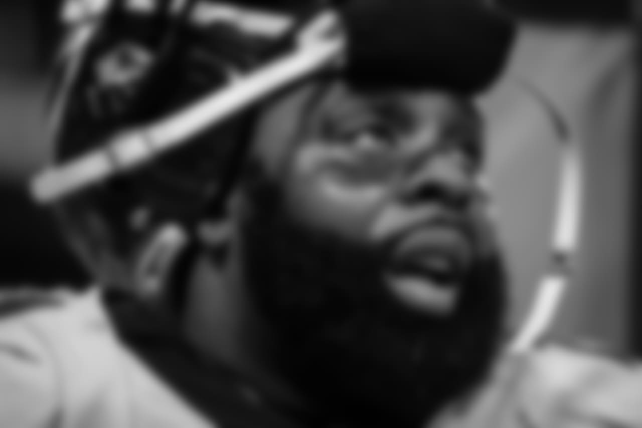 OT Jason Peters
Philadelphia Eagles vs. Chicago Bears at Soldier Field in Chicago on January 6, 2019