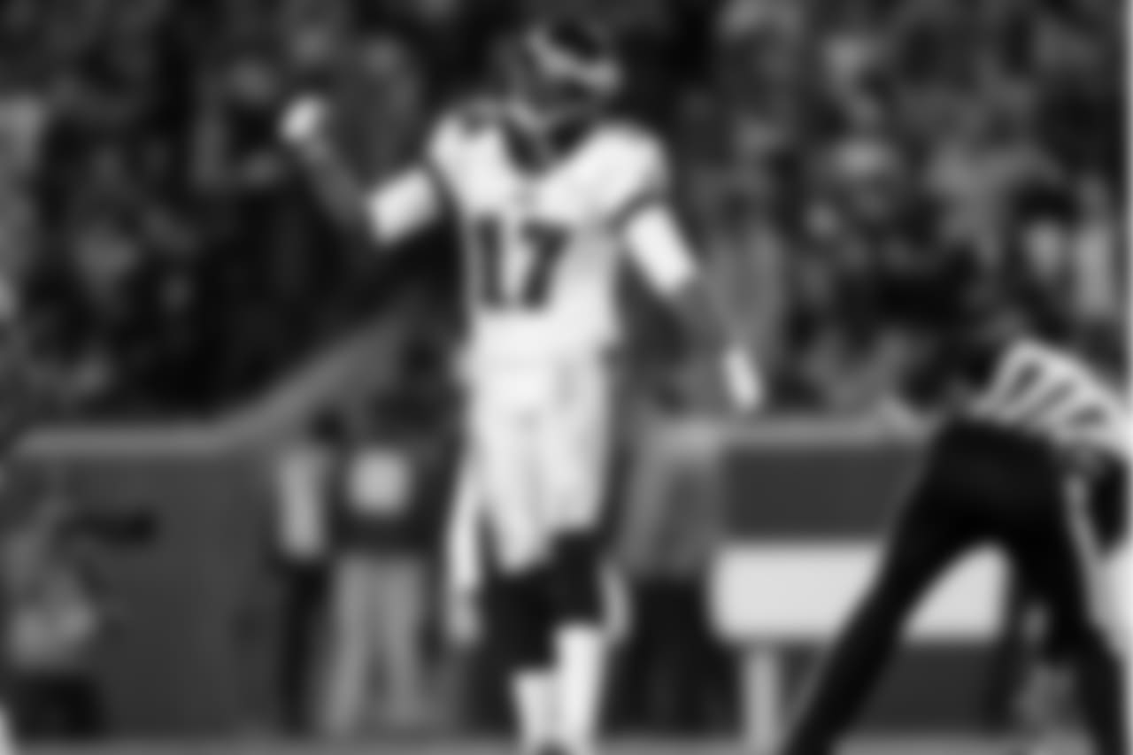 WR Alshon Jeffery
Philadelphia Eagles vs. Los Angeles Rams at the Los Angeles Memorial Coliseum on December 16, 2018