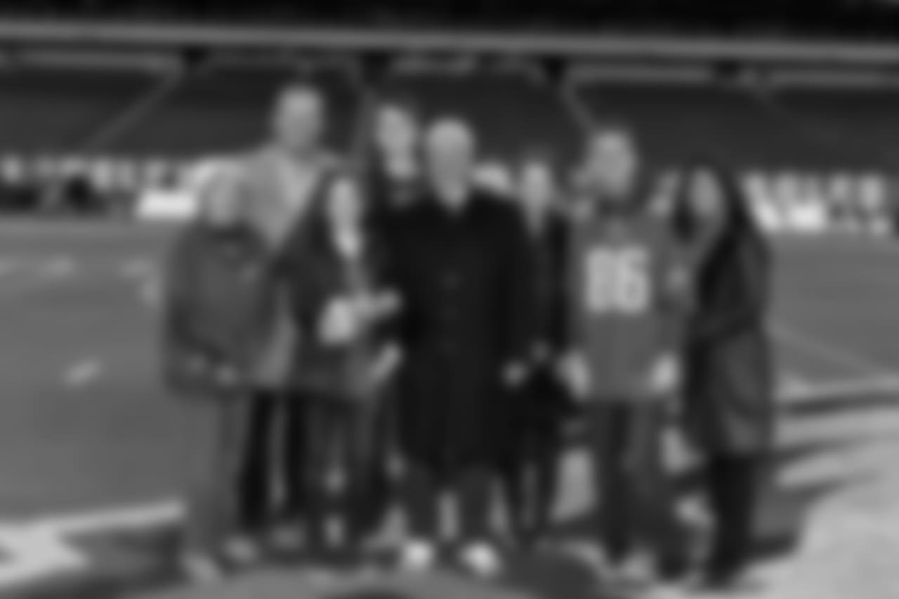#Eagles Owner Jeffrey Lurie presented the Gillece Family with their Super Bowl ring. The Gilleces were chosen from the nearly six million entries to our Eagles Autism Challenge sweepstakes earlier this season.
Philadelphia Eagles vs. Washington Redskins at Lincoln Financial Field on December 3, 2018