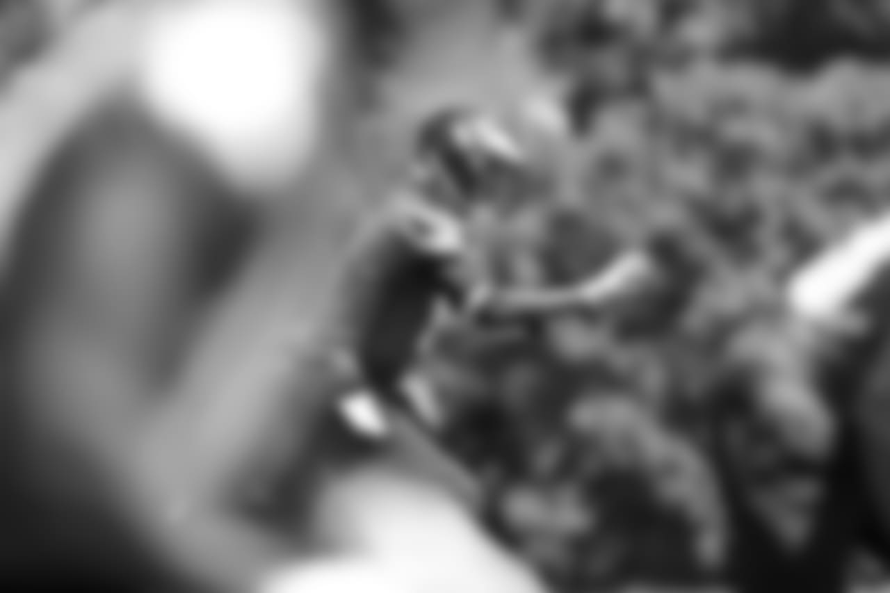 QB Nick Foles