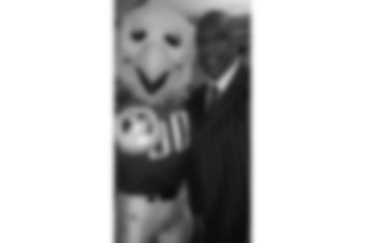 SWOOP with Andrew Dawson, Baseball Hall of Fame inductee and former MLB National League MVP