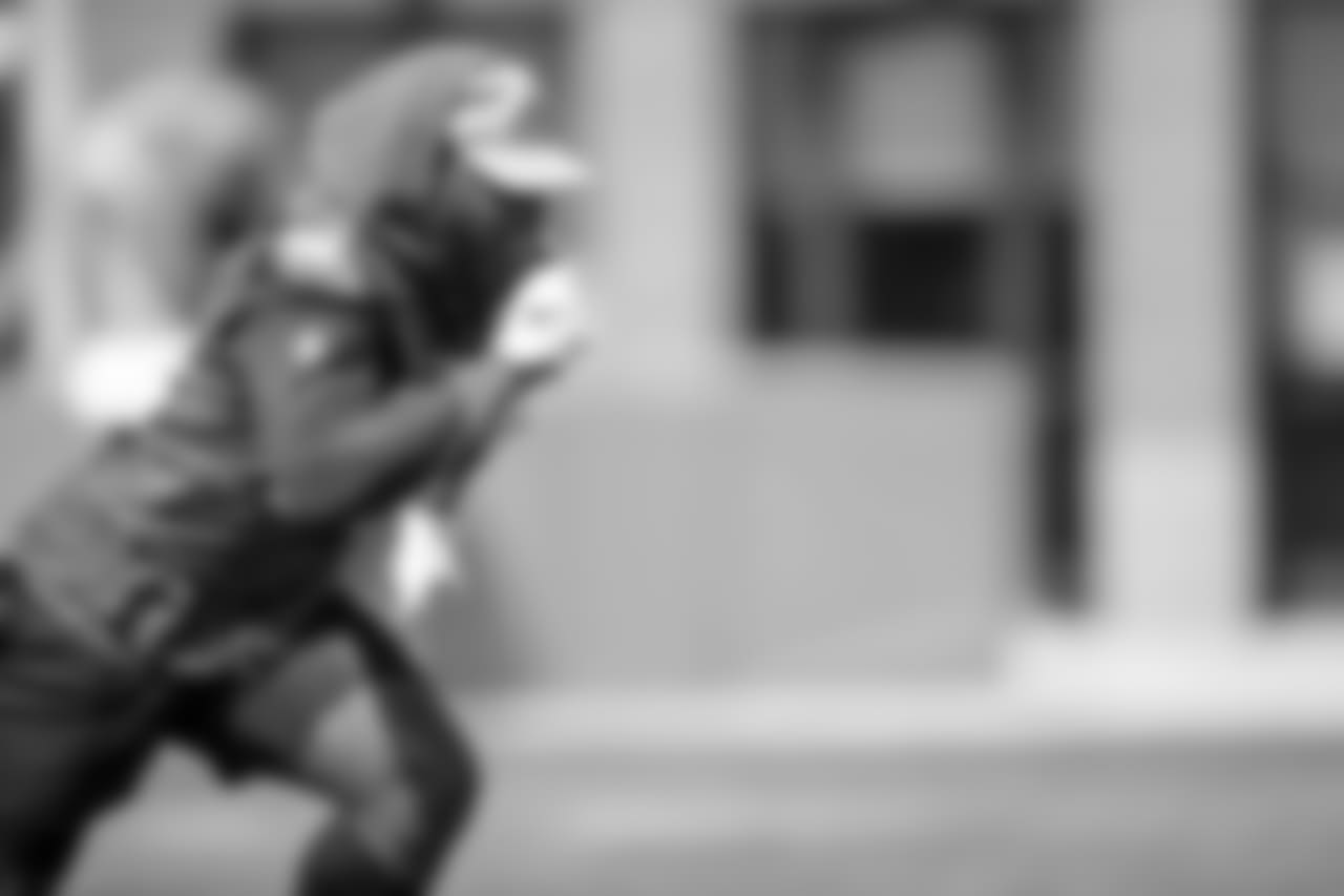 RB Jay Ajayi.
