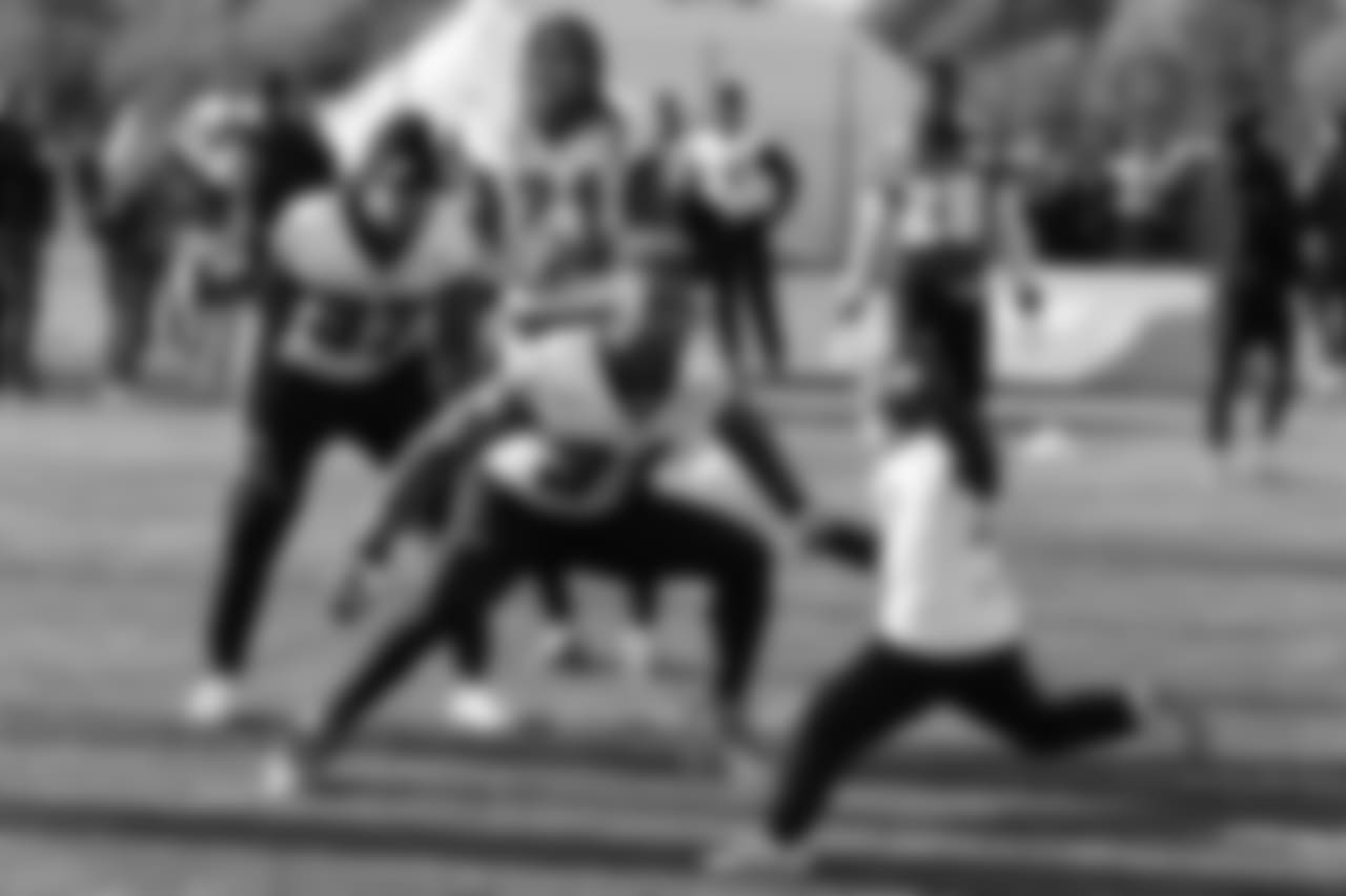 CB Jalen Mills is always ready to cover someone