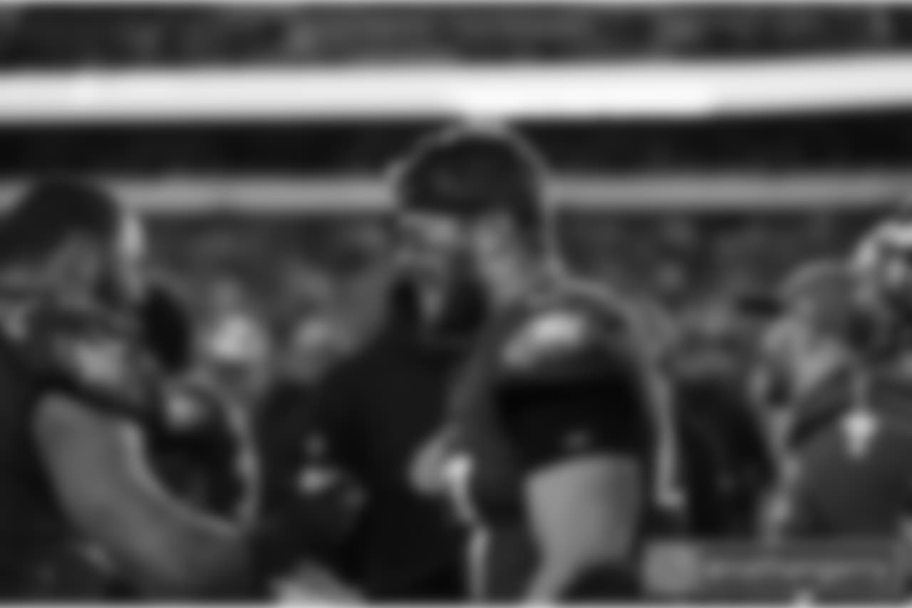 LB Nathan Gerry: "Victory Monday!! #merrychrimuh"