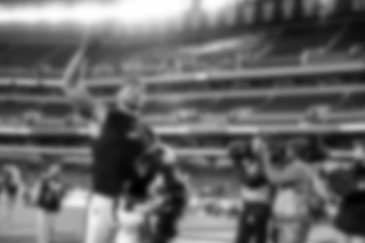 DE Chris Long
Philadelphia Eagles vs. Washington Redskins at Lincoln Financial Field on December 3, 2018