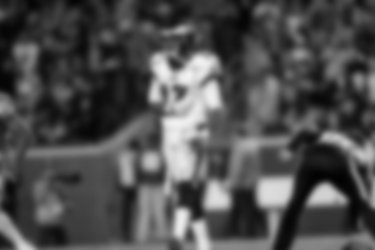 WR Alshon Jeffery
Philadelphia Eagles vs. Los Angeles Rams at the Los Angeles Memorial Coliseum on December 16, 2018
