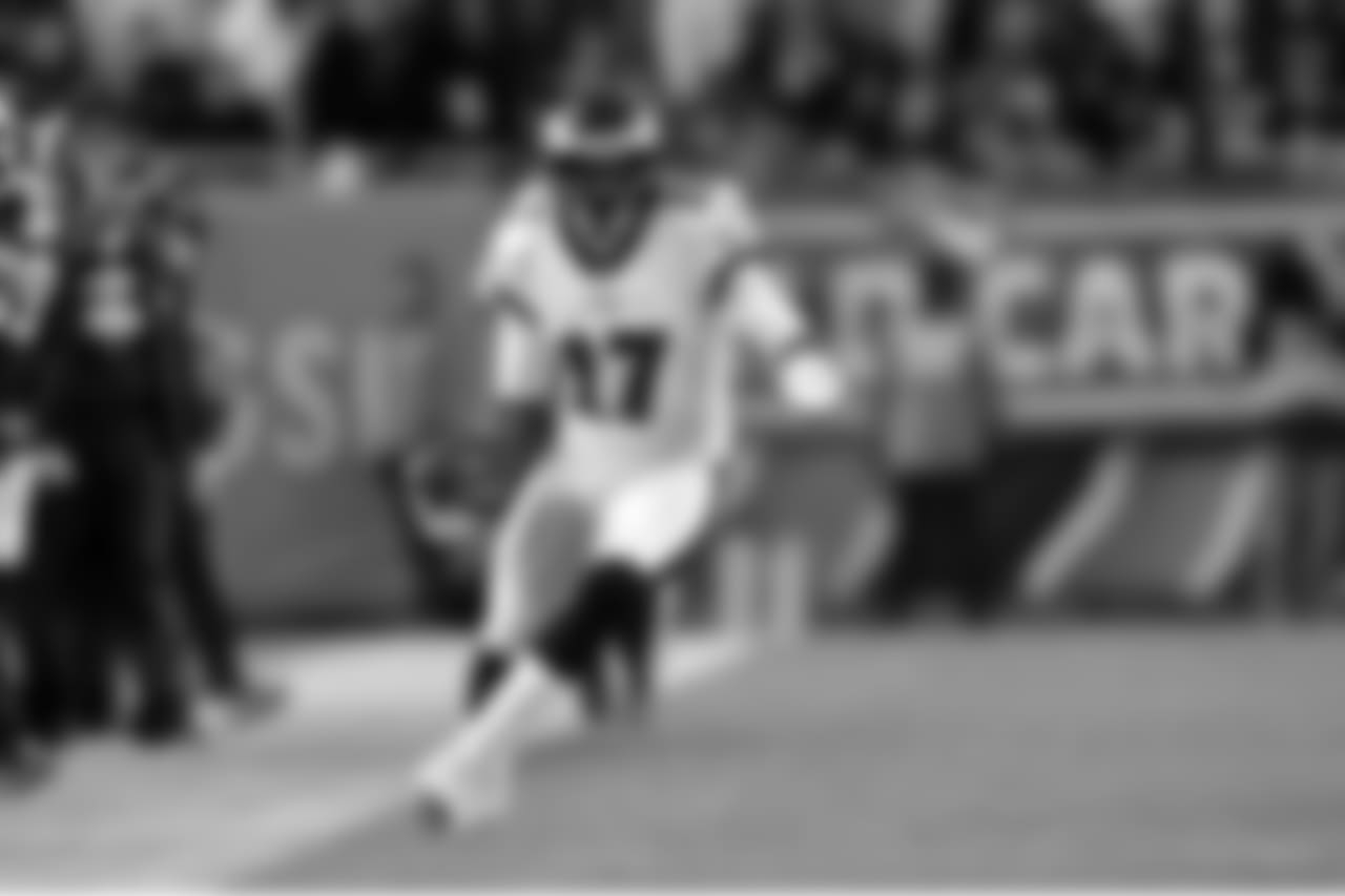 WR Alshon Jeffery
Philadelphia Eagles vs. Chicago Bears at Soldier Field in Chicago on January 6, 2019