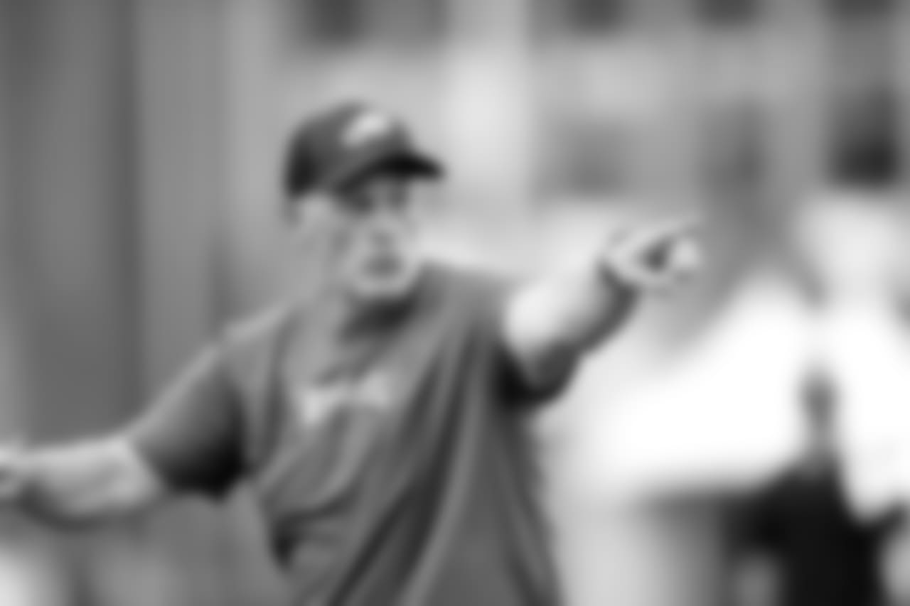 Linebackers coach Ken Flajole