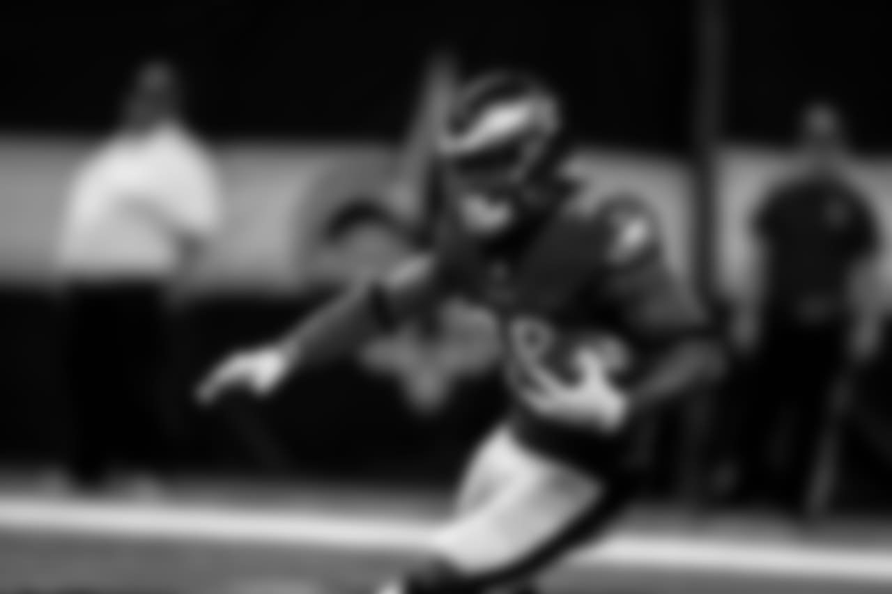 RB Corey Clement
Philadelphia Eagles vs. New Orleans Saints at the Mercedes-Benz Superdome on November 18, 2018